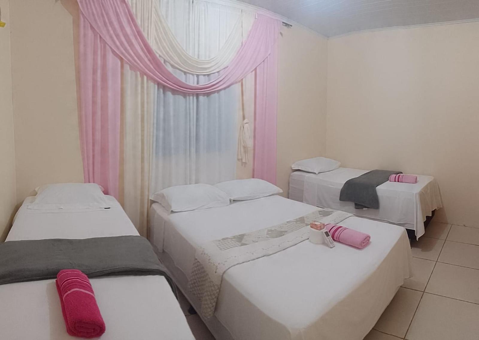 Macedo Hospedagem Mateiros Esterno foto